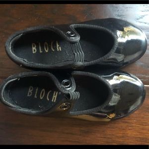 8.5 tap shoes toddler